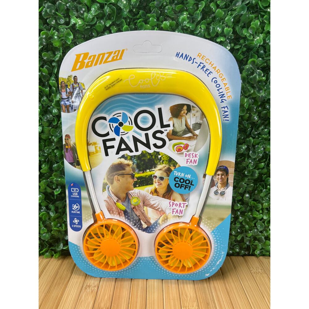 New Banzai Wearable Red 3-Speed Neck Fan Rechargeable USB NIB Gift Cooling
